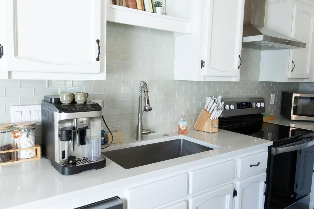 Waddle On Inn- Hot Tub, Pet Friendly, Fully Fenced, 5 Blocks To Beach! Ocean Park المظهر الخارجي الصورة